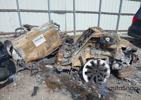 2019 Land Rover Range Rover Velar P250 R-Dynamic Se z USA, uszkodzony, nr VIN SALYL2EX0KA204542